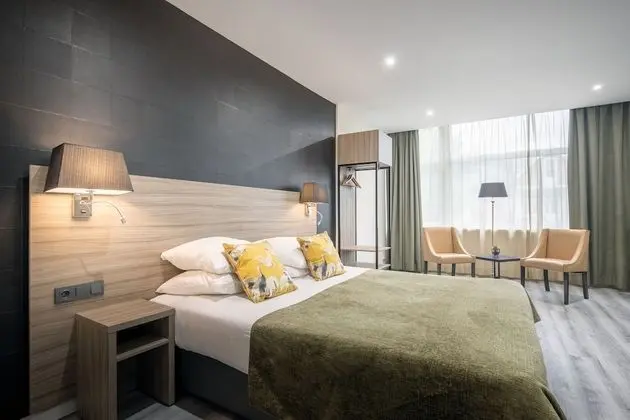 Comfort Tek Büyük Yataklı Oda