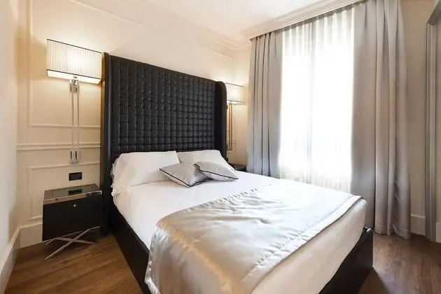 Deluxe Apartment dependance (3 pax - Stradone Provolo 3- separate building, 800 m from Hotel)