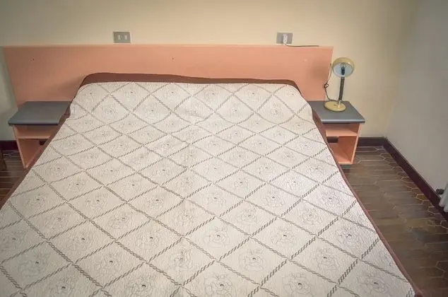 Basic Tek Büyük Yataklı Oda