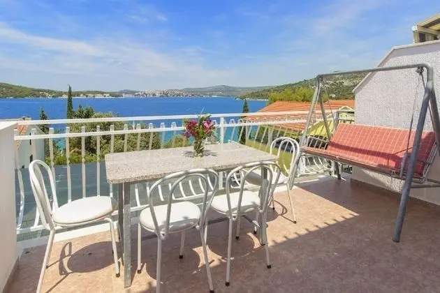 Apart Daire (Milans - 25m from the beach - A3(2+2))