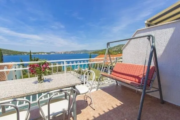 Apart Daire (Milans - 25m from the beach - A3(2+2))