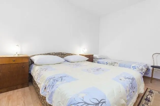 Apart Daire (Milans - 25m from the beach - A4(2+2))