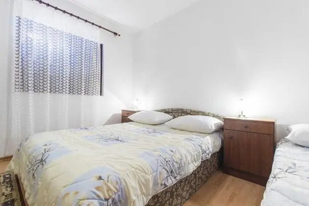 Apart Daire (Milans - 25m from the beach - A4(2+2))