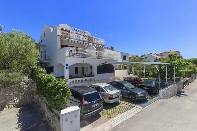 Apart Daire (Milans - 25m from the beach - A4(2+2))