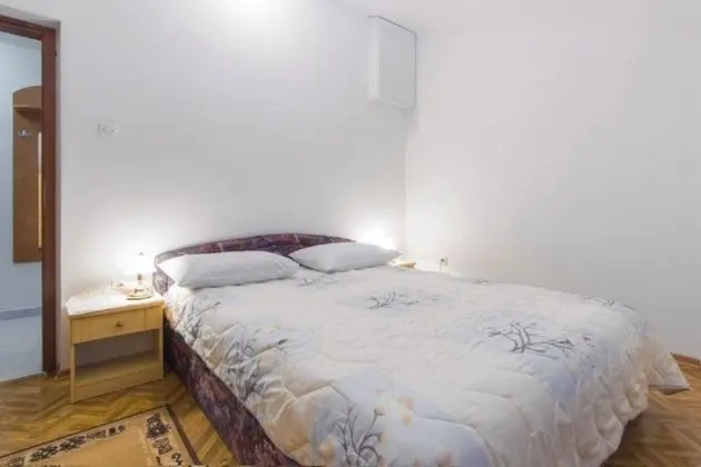 Apart Daire (Milans - 25m from the beach - A5(6+1))