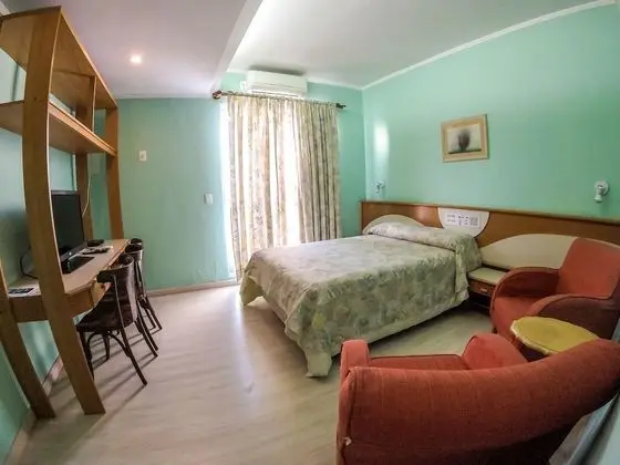 Luxury Tek Büyük Yataklı Oda