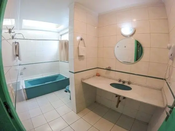 Luxury Tek Büyük Yataklı Oda