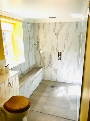 Deluxe Tek Büyük Yataklı Oda (RR4)