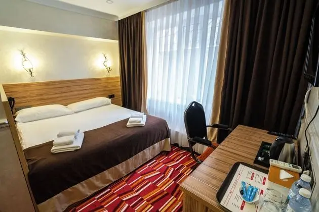 Deluxe Tek Büyük veya İki Ayrı Yataklı Oda, Şehir Manzaralı