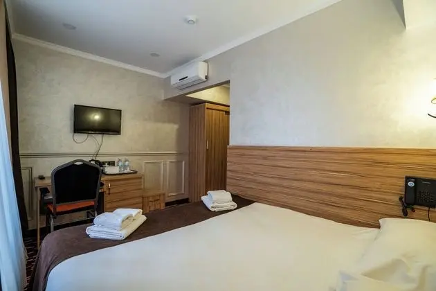 Deluxe Tek Büyük veya İki Ayrı Yataklı Oda, Şehir Manzaralı