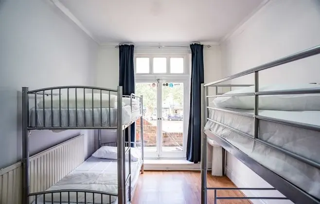 Ortak Ranzalı Oda, Karma Ranzalı Oda, Ortak Banyo (4-Beds Dorm with Shared Bathroom)