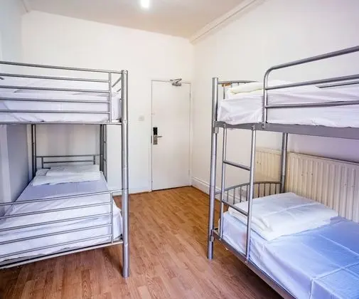 Ortak Ranzalı Oda, Karma Ranzalı Oda, Ortak Banyo (4-Beds Dorm with Shared Bathroom)