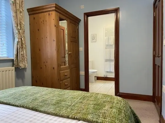 Apart Daire, 1 Büyük (Queen) Boy Yatak