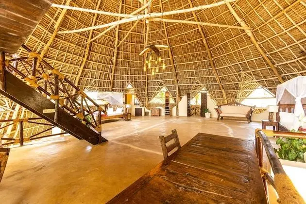 Villa, 4 Yatak Odası, Sigara İçilmez (Lisa)