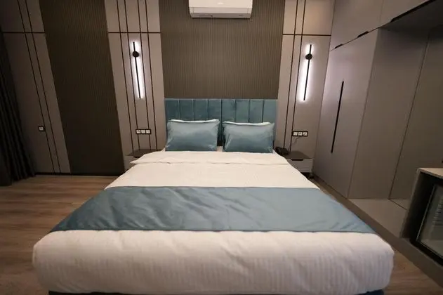 Standart Oda, Şehir Manzaralı