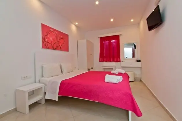 Economy Üç Kişilik Oda