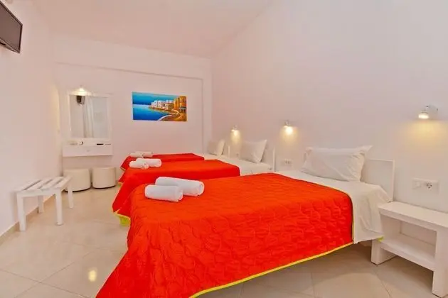 Economy Üç Kişilik Oda