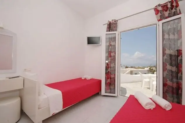 Economy Üç Kişilik Oda