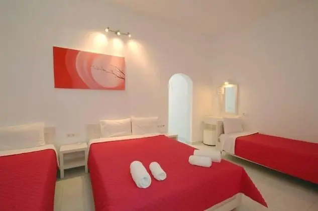 Economy Üç Kişilik Oda