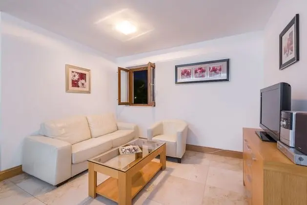 Standard Apartment(Apt 1), 2 bedrooms, Terrace