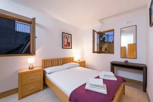 Standard Apartment(Apt 2), 2 bedrooms, Terrace
