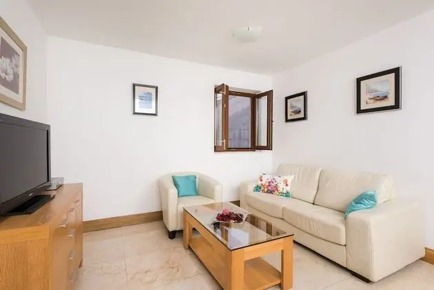 Standard Apartment(Apt 2), 2 bedrooms, Terrace