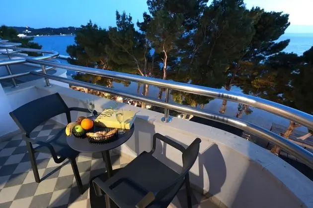 Standard Tek Büyük Yataklı Oda, Balkon, Deniz Manzaralı