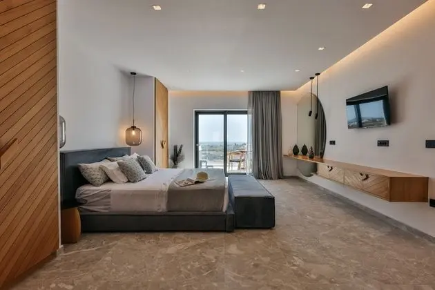 Deluxe Stüdyo Süit, 1 Yatak Odası, Sıcak Su Havuzu, Deniz Manzaralı