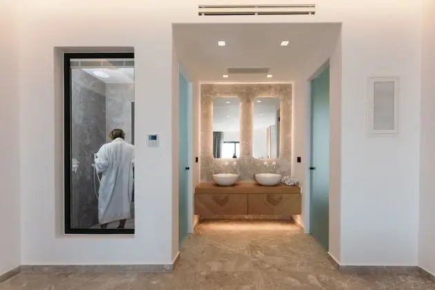 Deluxe Stüdyo Süit, 1 Yatak Odası, Sıcak Su Havuzu, Deniz Manzaralı