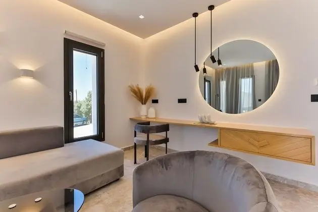 Grand Stüdyo Süit, 1 Yatak Odası, Kişiye Özel Havuzlu, Deniz Manzaralı