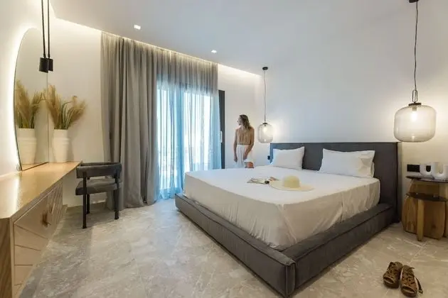 Süit, 2 Yatak Odası, Kişiye Özel Havuzlu, Deniz Manzaralı