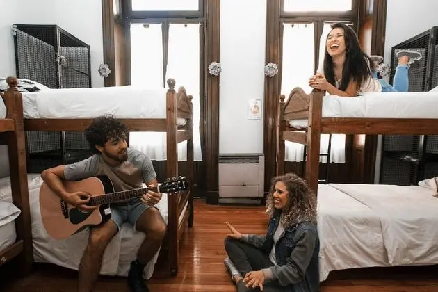 Ortak Ranzalı Oda, Karma Ranzalı Oda (AC)