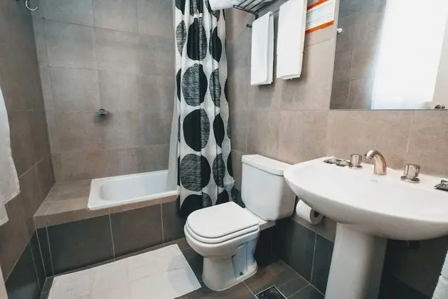 Tek Büyük Yataklı Oda, 1 Çift Kişilik Yatak