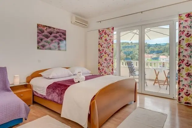 Comfort Apart Daire, Deniz Manzaralı