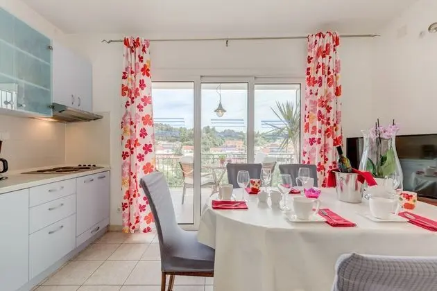 Standard Apart Daire, 2 Büyük (Queen) Boy Yatak, Deniz Manzaralı