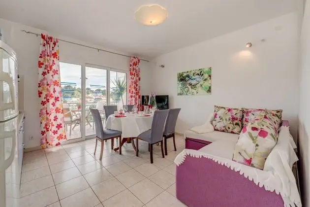 Standard Apart Daire, 2 Büyük (Queen) Boy Yatak, Deniz Manzaralı