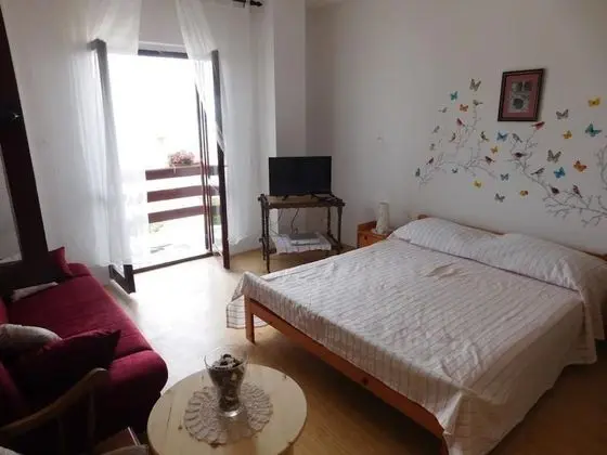 Apart Daire (Mili - near the sea and the centar of)