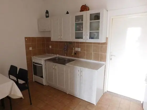 Apart Daire (Mili - near the sea and the centar of)