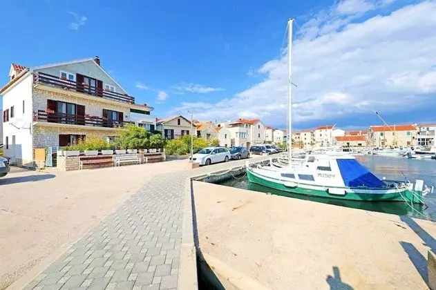 Apart Daire (Mili - near the sea and the centar of)