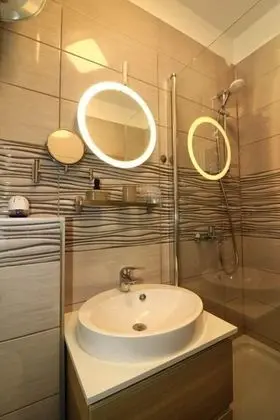 Apart Daire (Mili - near the sea and the centar of)