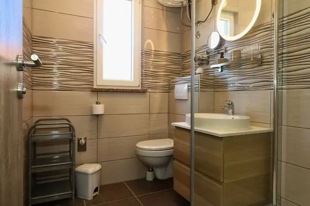 Apart Daire (Mili - near the sea and the centar of)