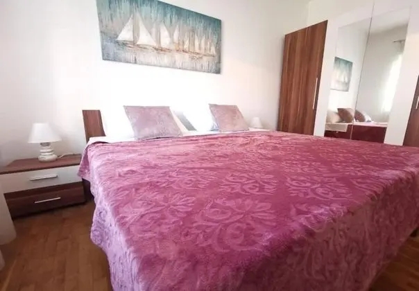 Apart Daire (Milica - parking and garden - A4(2+2))