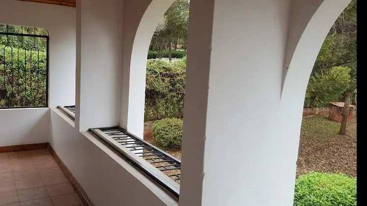 Tek Büyük Yataklı Oda, Balkon (Private Bathroom)