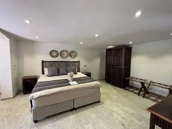 Manor House 1