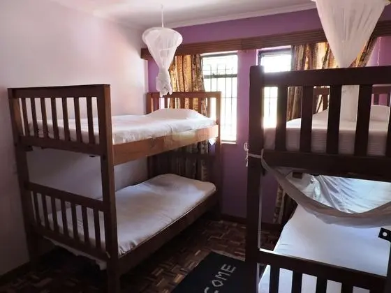 Ortak Ranzalı Oda, Sadece kadınlar için