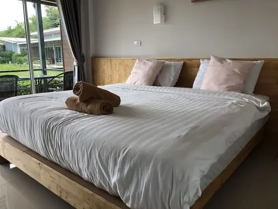 Deluxe Double Room with Pool View