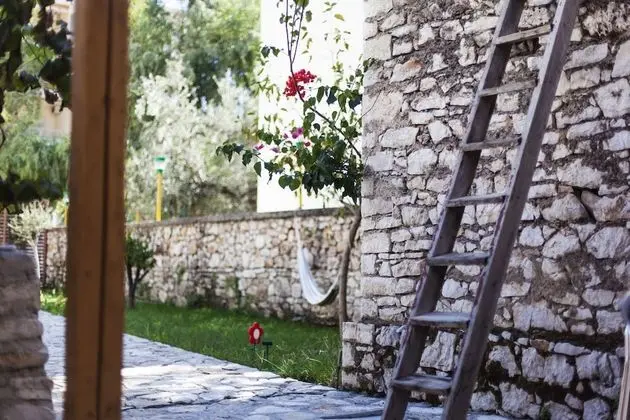 Basic Tek Büyük Yataklı Oda