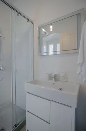 Basic Tek Büyük Yataklı Oda