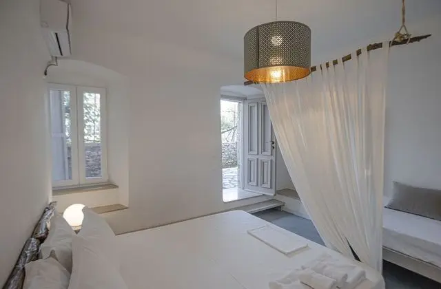 Deluxe Üç Kişilik Oda