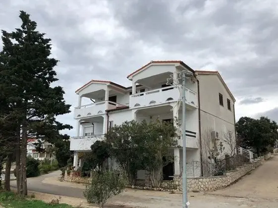Apart Daire (Milja - 10 m from sea - A3(3+2))